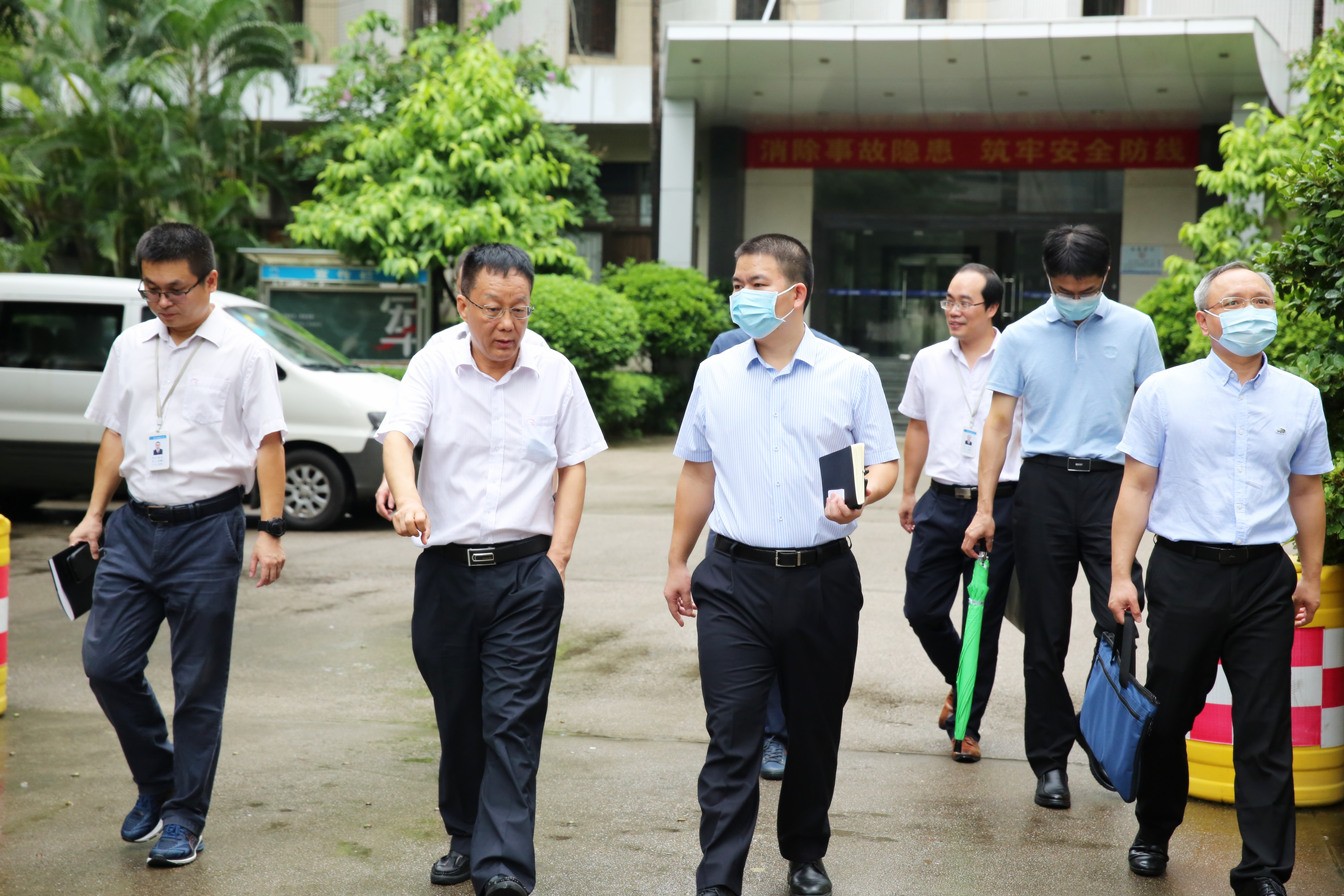 羅湖區(qū)左金平副區(qū)長率隊來公司調(diào)研